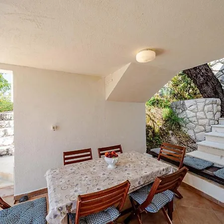 Villa House On The Rock By Guide Oslje